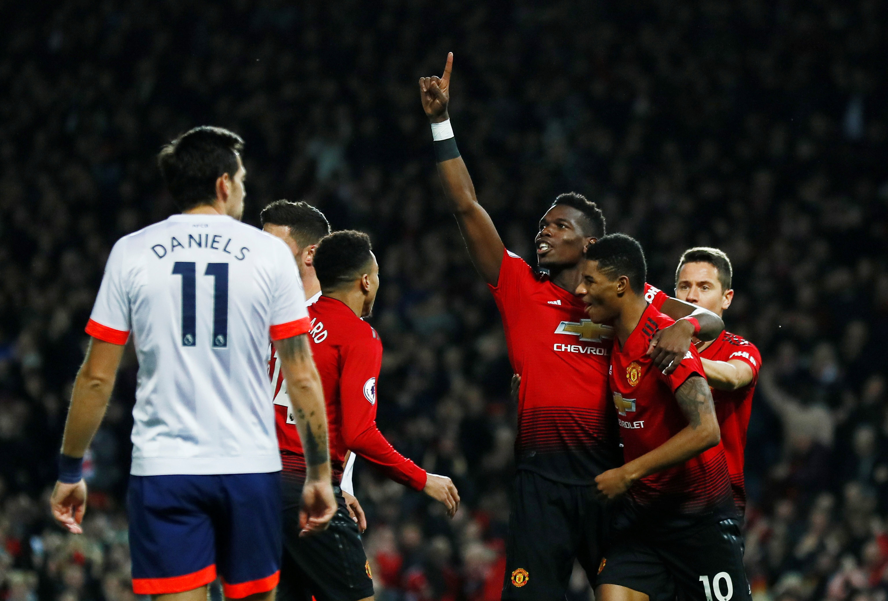 她良好的 她良好的